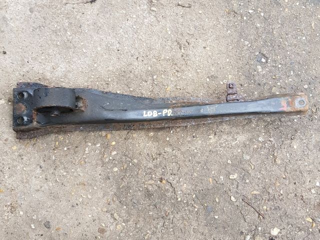 bontott MITSUBISHI LANCER Billenésgátló Bak