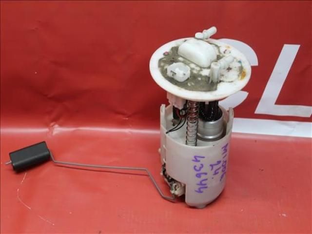 bontott MITSUBISHI LANCER Üzemanyag Szivattyú