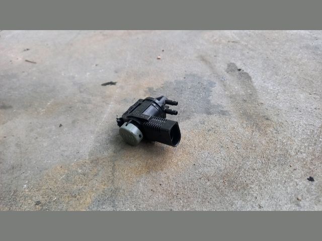 bontott MITSUBISHI LANCER EGR / AGR Vákum Szelep