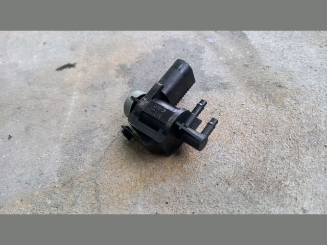 bontott MITSUBISHI LANCER EGR / AGR Vákum Szelep