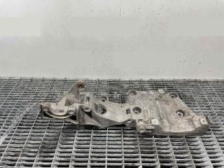 bontott MITSUBISHI LANCER Generátor Tartó Bak