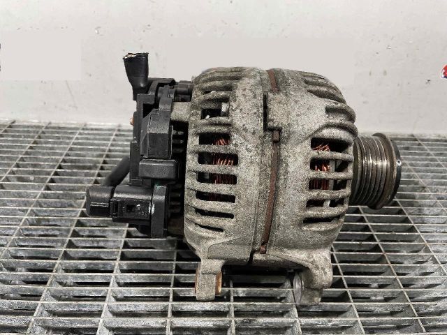 bontott MITSUBISHI LANCER Generátor