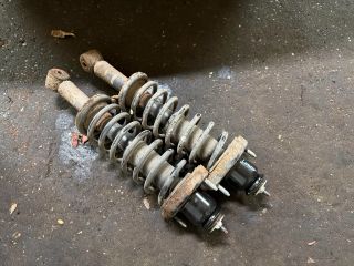 bontott MITSUBISHI LANCER Hátsó Rugó Pár