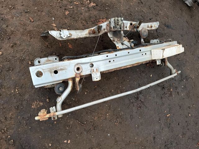 bontott MITSUBISHI LANCER Homlokfal (Üres lemez)