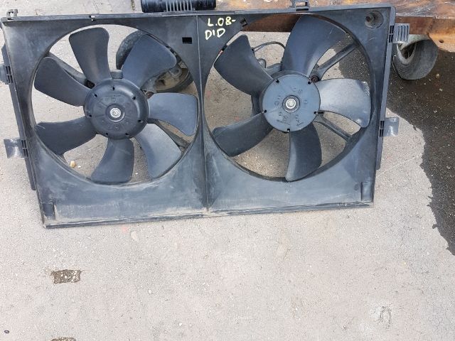 bontott MITSUBISHI LANCER Hűtőventilátor Keret