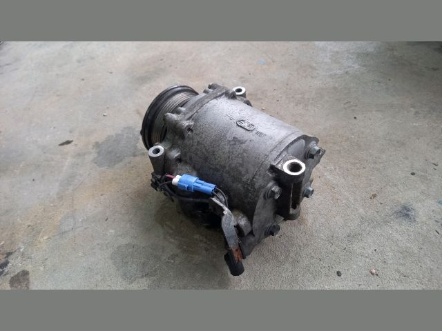 bontott MITSUBISHI LANCER Klímakompresszor