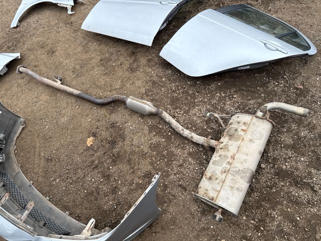 bontott MITSUBISHI LANCER Komplett Kipufogó Rendszer