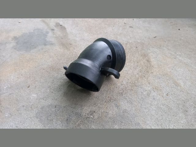 bontott MITSUBISHI LANCER Légbeömlő Cső