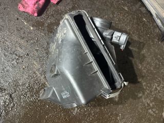 bontott MITSUBISHI LANCER Légszűrő Ház