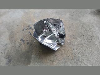 bontott MITSUBISHI LANCER Leömlő Hővédő Lemez