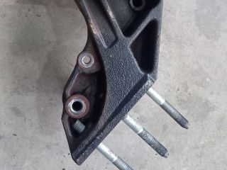 bontott MITSUBISHI LANCER Motor Tartó Bak Jobb