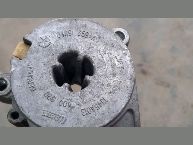 bontott MITSUBISHI LANCER Szíjfeszítő Görgő