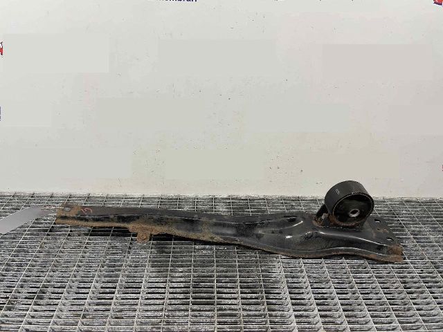 bontott MITSUBISHI LANCER Váltó Tartó Bak (Pozíciófüggetlen)