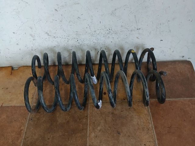 bontott MITSUBISHI LANCER Hátsó Rugó Pár