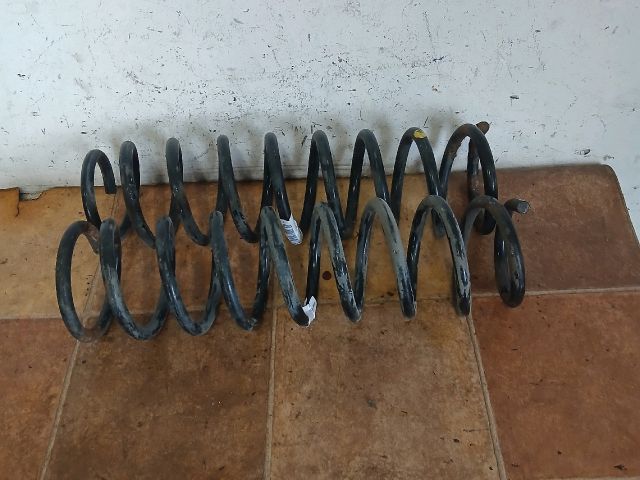 bontott MITSUBISHI LANCER Hátsó Rugó Pár