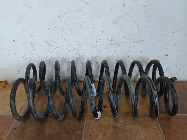 bontott MITSUBISHI LANCER Hátsó Rugó Pár