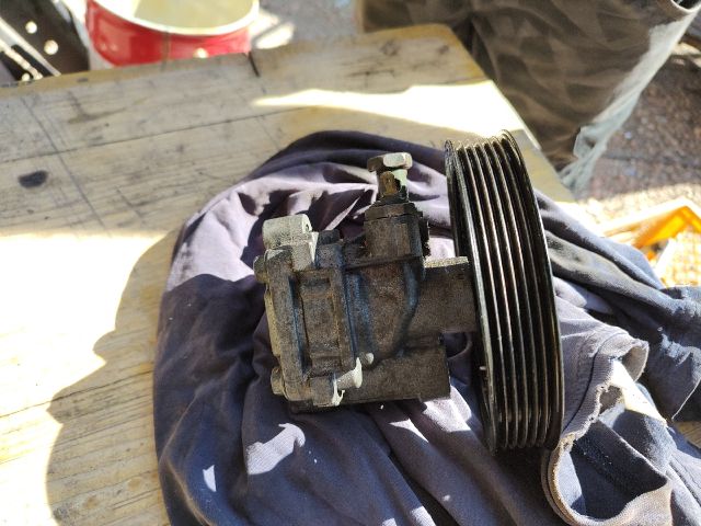 bontott MITSUBISHI LANCER Kormányszervó Motor (Hidraulikus)