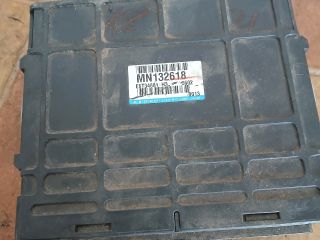 bontott MITSUBISHI LANCER Motorvezérlő