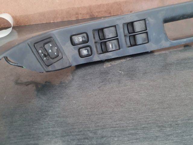 bontott MITSUBISHI LANCER Ablakemelő Kapcsoló Négyes / Kettes