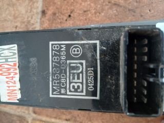 bontott MITSUBISHI LANCER Ablakemelő Kapcsoló Négyes / Kettes