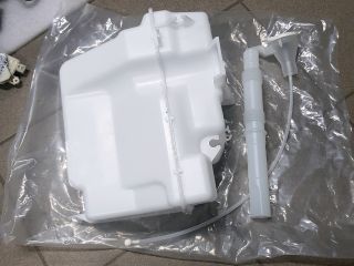 bontott MITSUBISHI LANCER Ablakmosó Tartály