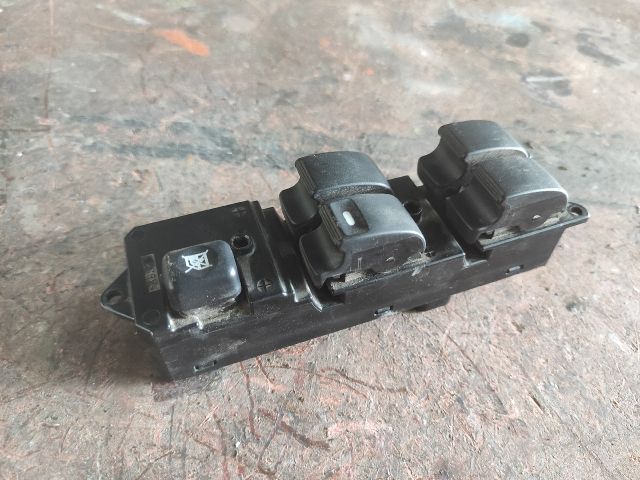 bontott MITSUBISHI LANCER Bal első Ablakemelő Kapcsoló