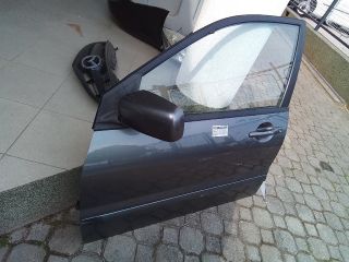 bontott MITSUBISHI LANCER Bal első Ajtó (Részeivel)