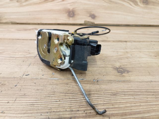 bontott MITSUBISHI LANCER Bal első Ajtózár