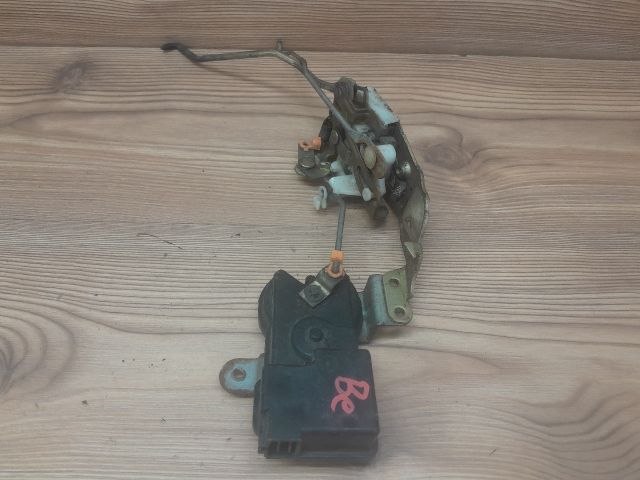 bontott MITSUBISHI LANCER Bal első Ajtózár