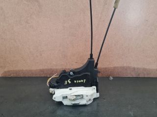 bontott MITSUBISHI LANCER Bal első Ajtózár