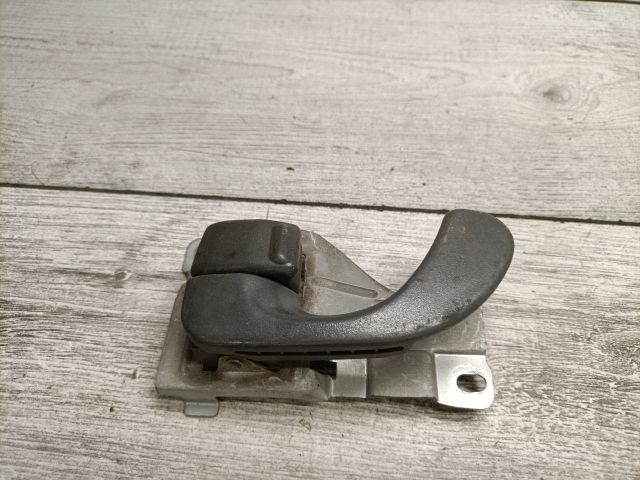 bontott MITSUBISHI LANCER Bal első Belső Kilincs