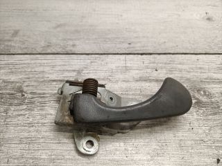 bontott MITSUBISHI LANCER Bal első Belső Kilincs