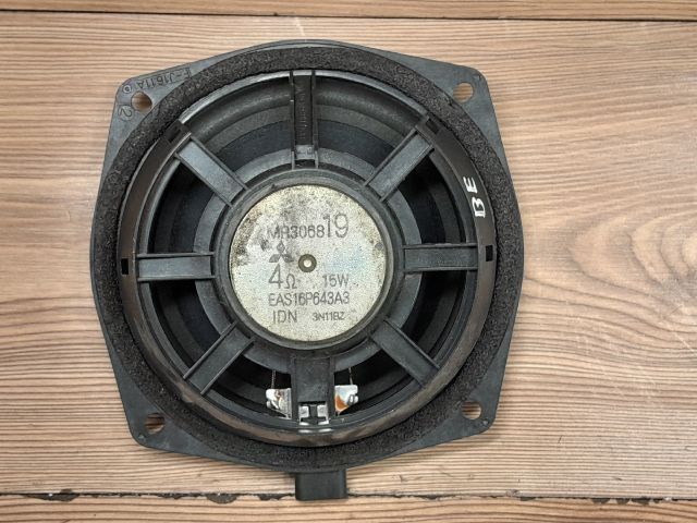 bontott MITSUBISHI LANCER Bal első Hangszóró