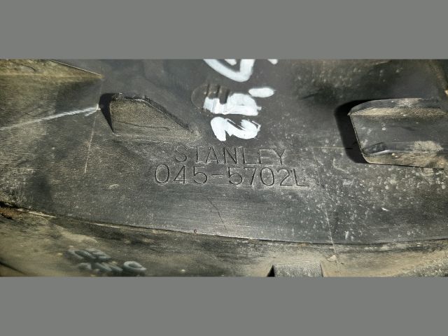 bontott MITSUBISHI LANCER Bal első Irányjelző