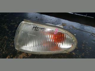 bontott MITSUBISHI LANCER Bal első Irányjelző