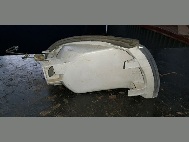 bontott MITSUBISHI LANCER Bal első Irányjelző