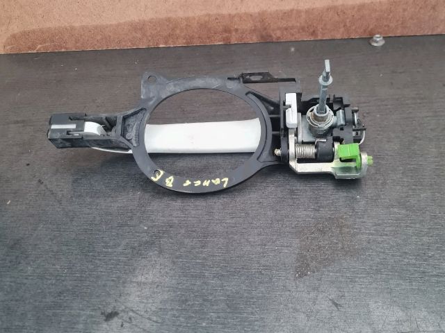 bontott MITSUBISHI LANCER Bal első Külső Kilincs