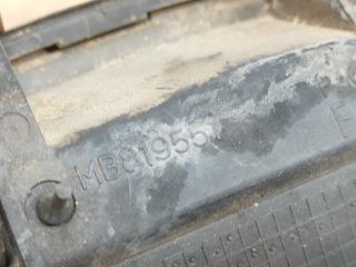 bontott MITSUBISHI LANCER Bal első Külső Kilincs