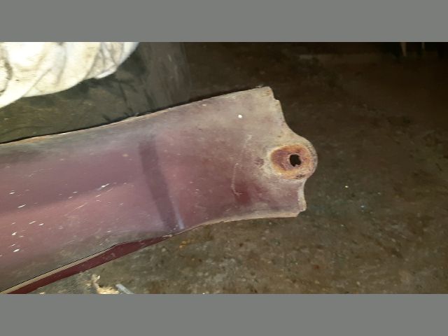 bontott MITSUBISHI LANCER Bal első Sárvédő