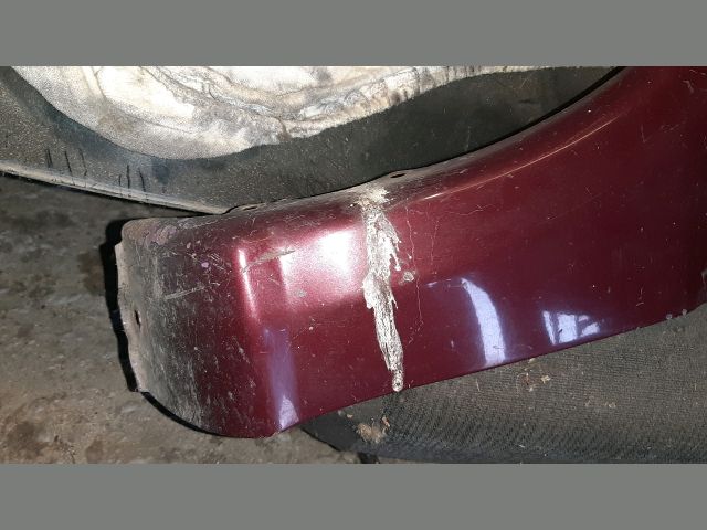 bontott MITSUBISHI LANCER Bal első Sárvédő