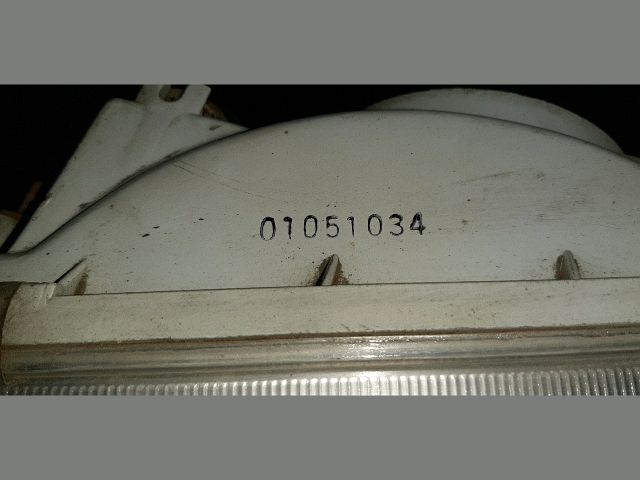 bontott MITSUBISHI LANCER Bal Fényszóró