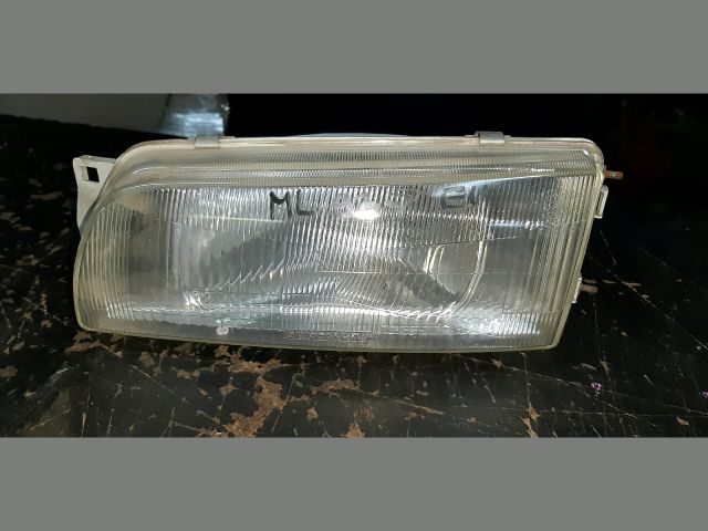 bontott MITSUBISHI LANCER Bal Fényszóró