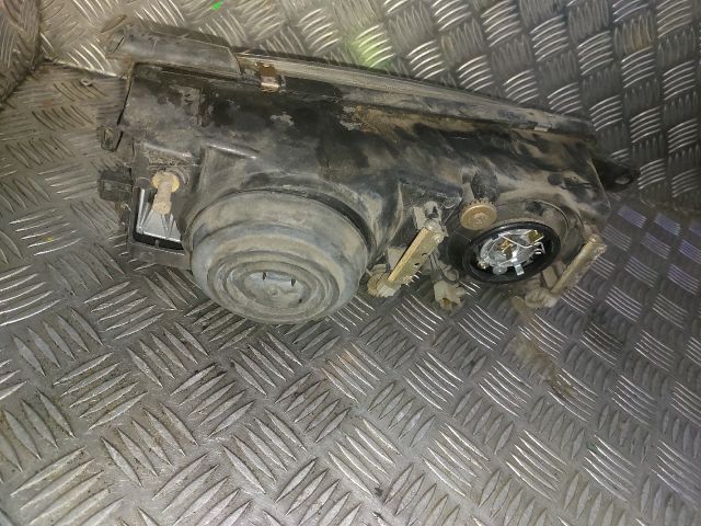 bontott MITSUBISHI LANCER Bal Fényszóró