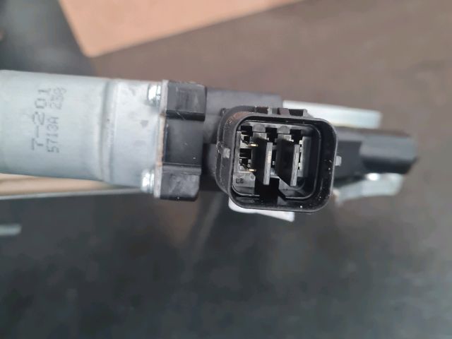 bontott MITSUBISHI LANCER Bal hátsó Ablakemelő Szerkezet (Elektromos)