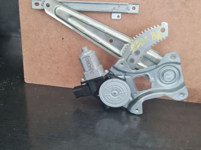 bontott MITSUBISHI LANCER Bal hátsó Ablakemelő Szerkezet (Elektromos)