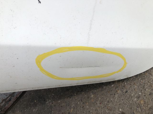 bontott MITSUBISHI LANCER Bal hátsó Ajtó (Üres lemez)