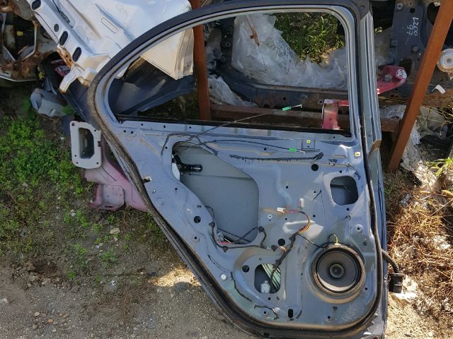 bontott MITSUBISHI LANCER Bal hátsó Ajtó (Üres lemez)