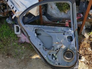 bontott MITSUBISHI LANCER Bal hátsó Ajtó (Üres lemez)