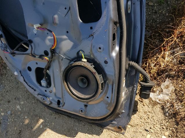 bontott MITSUBISHI LANCER Bal hátsó Ajtó (Üres lemez)