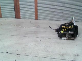 bontott MITSUBISHI LANCER Bal hátsó Ajtózár